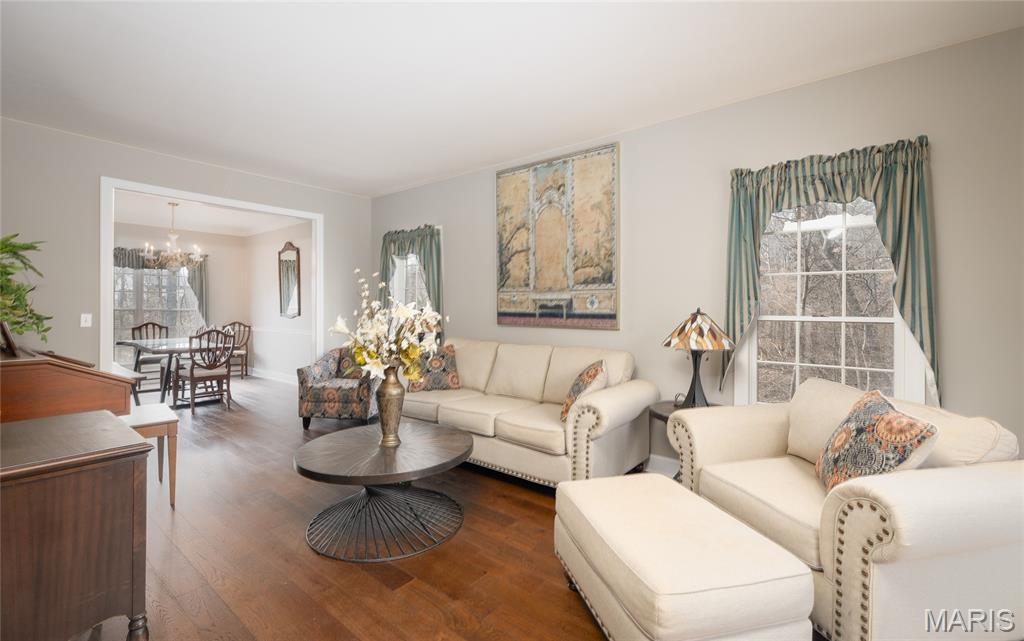 509 Oak Knoll Road Rolla, MO 65401 - Photo 3 of 46