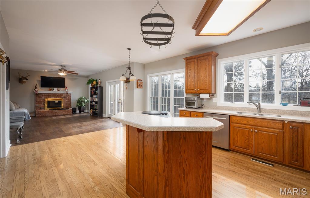 509 Oak Knoll Road Rolla, MO 65401 - Photo 8 of 46