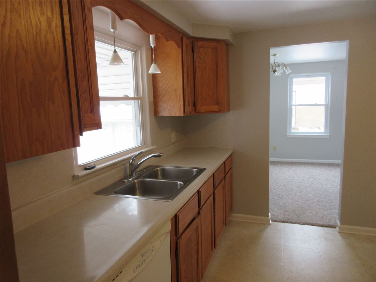 999 Falkirk Road Alma, MI 48801 - Photo 11 of 30 1870148-10.JPG