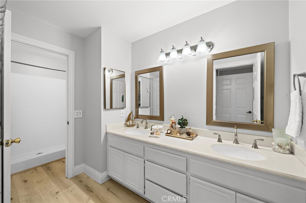18134 Rustic Court Fountain Valley, CA 92708 - Photo 24 of 40 Primary Ensuite bathroom dual sink vanity