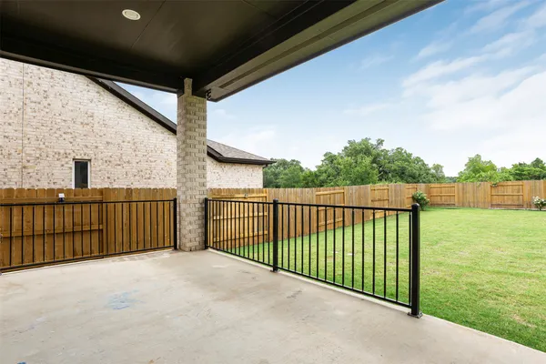 $2,295 | 228 Barton Oak Trail, Georgetown, TX 78628