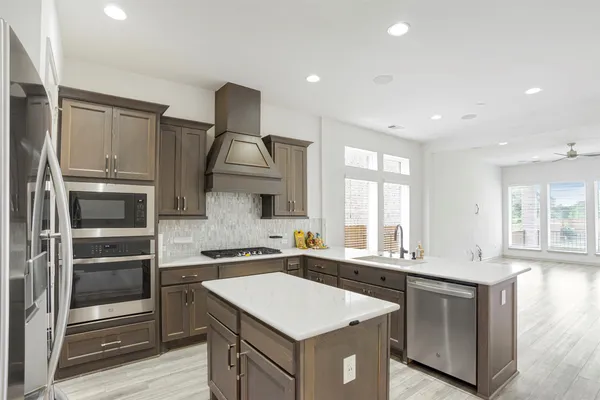 $2,295 | 228 Barton Oak Trail, Georgetown, TX 78628
