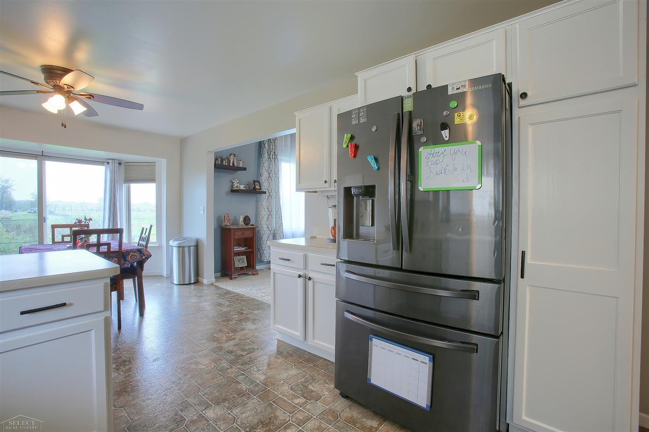 53795 Orson Road New Baltimore, MI 48047 - Photo 9 of 33 50012238-8.JPG
