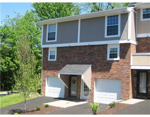5491-5 Library Road, Unit 5 Bethel Park, PA 15102 - Photo 1 of 5 Exterior Front.