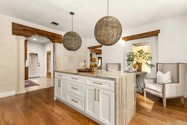 $1,100,000 | 417 East Hildebrand Avenue, San Antonio, TX 78212