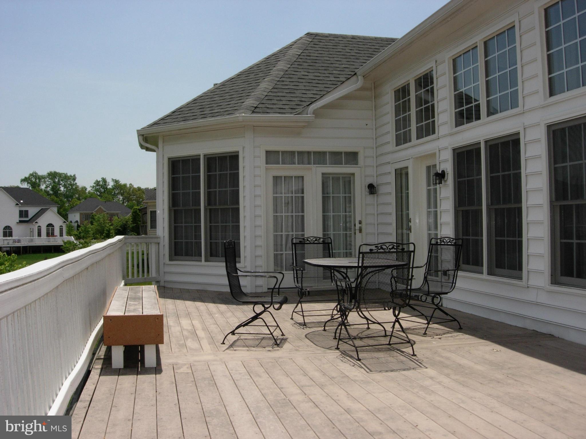 2914 Fairland Road Silver Spring, MD 20904 - Photo 24 of 30 Deck