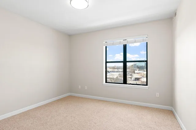 $309,900 | 1155 Ford Road, Unit 405, St. Louis Park, MN 55426