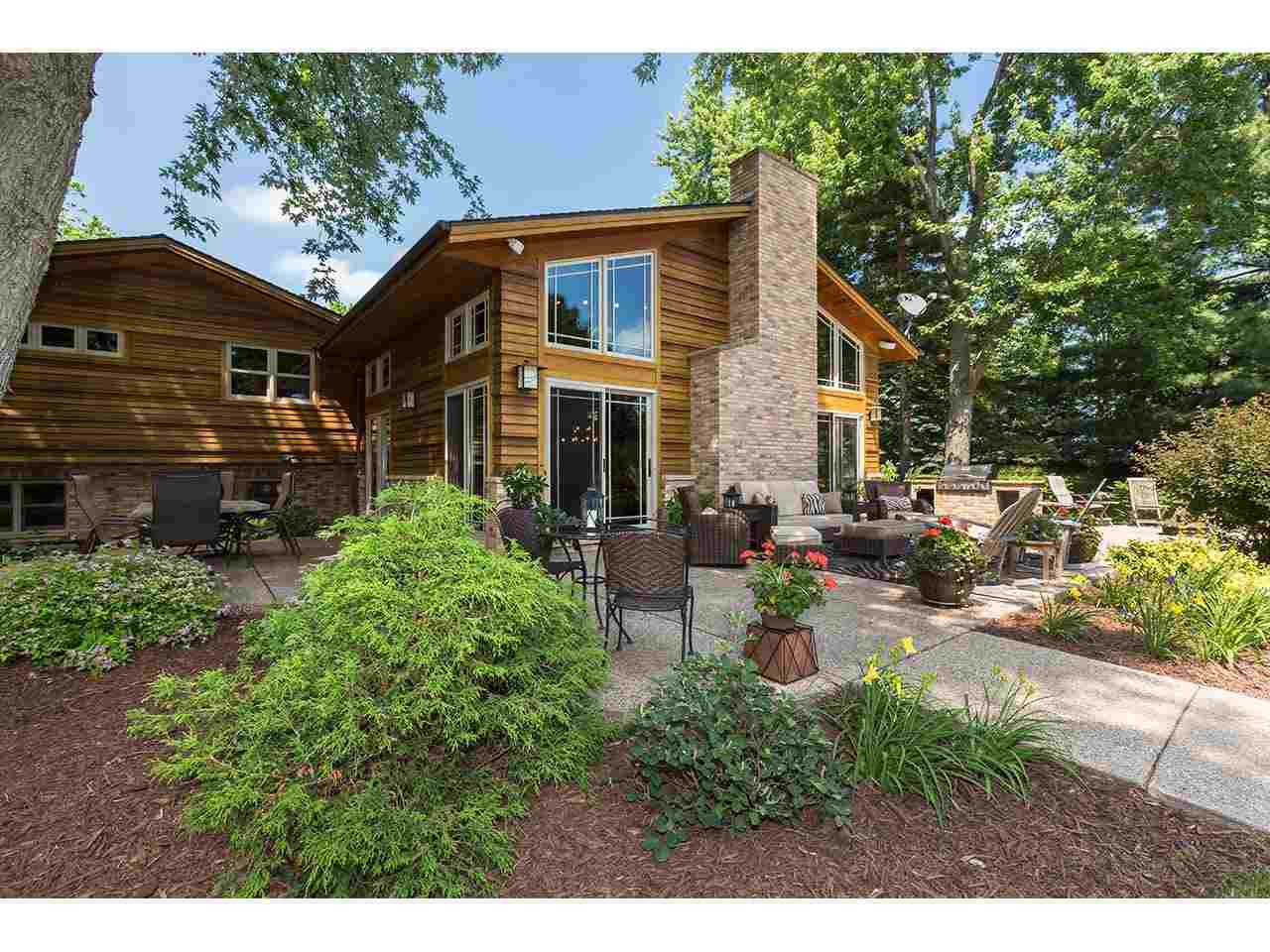 8457 East Rockton Road Roscoe, IL 61073 - Photo 24 of 25 Gallery Image 24