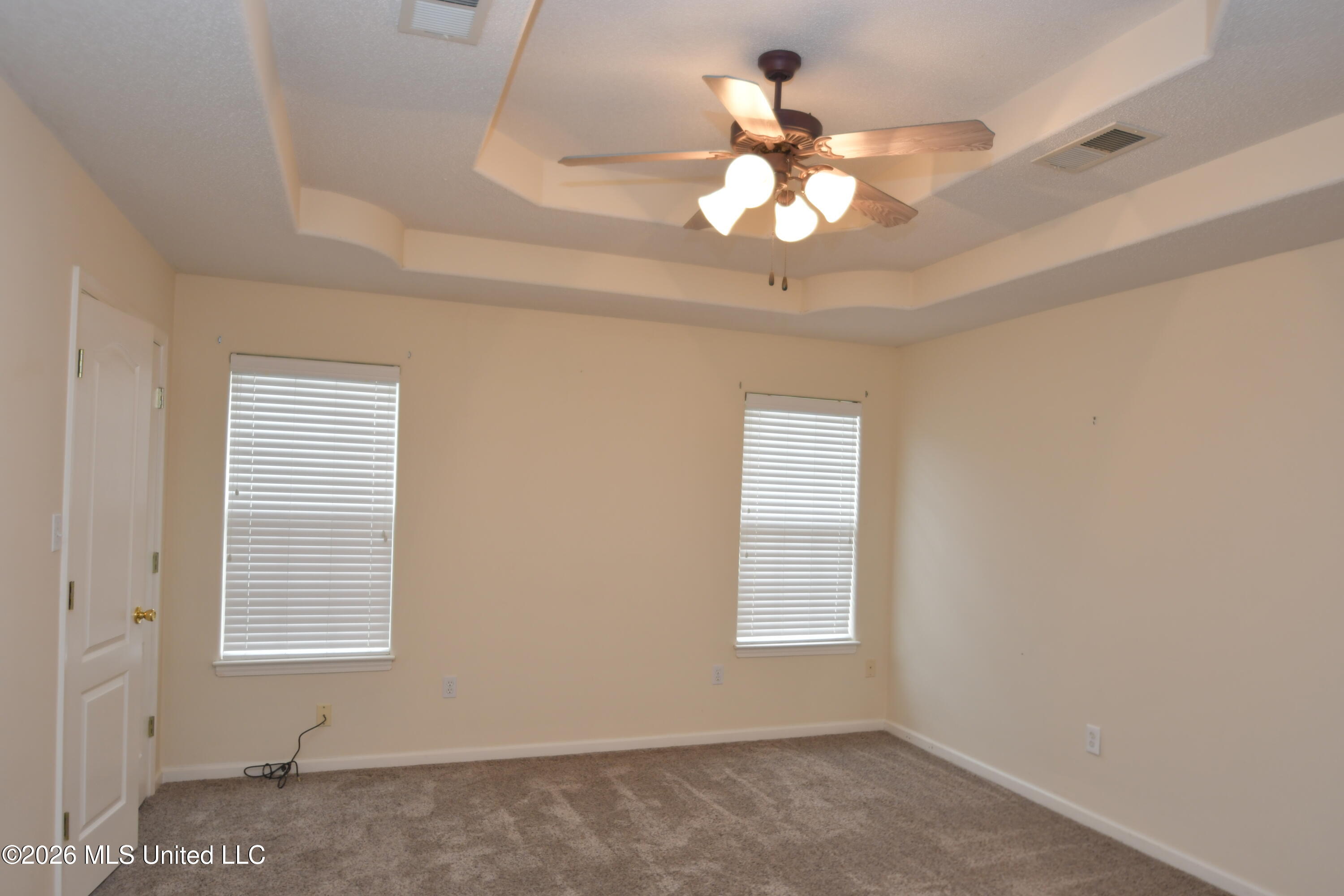 616 Ridge View Drive Hernando, MS 38632 - Photo 14 of 27 Primary Bedroom