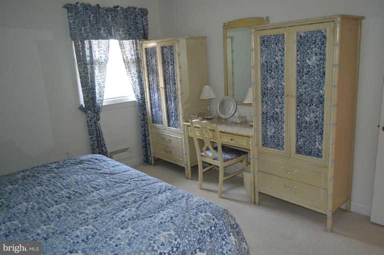 30 Croftley Road Lutherville, MD 21093 - Photo 15 of 29 Bedroom