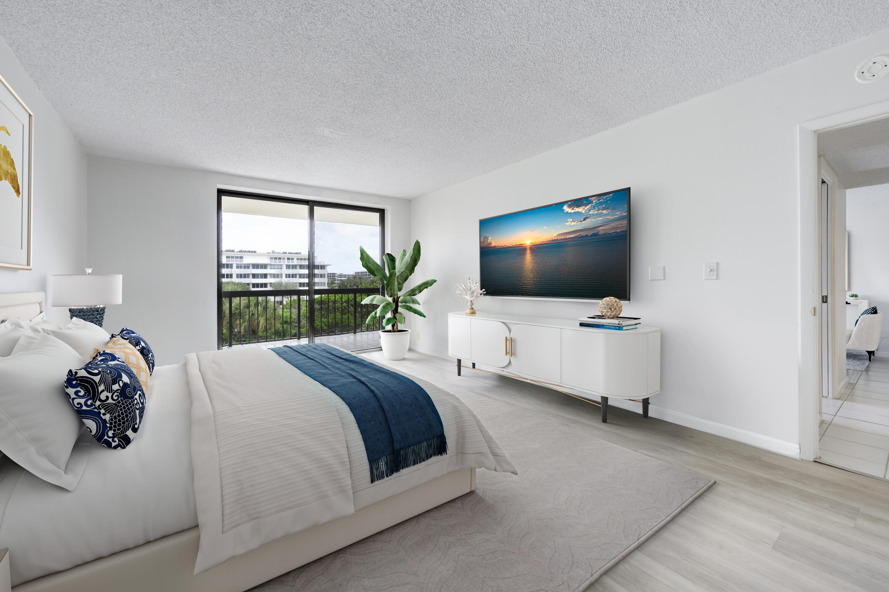 2778 South Ocean Boulevard, Unit 306S Palm Beach, FL 33480 - Photo 4 of 25 2103842506__DSC0797