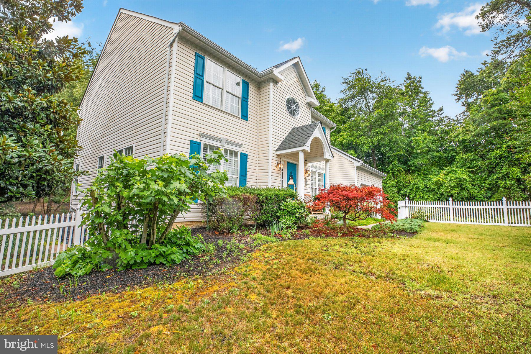 184 Hickory Point Road Pasadena, MD 21122 - Photo 3 of 57