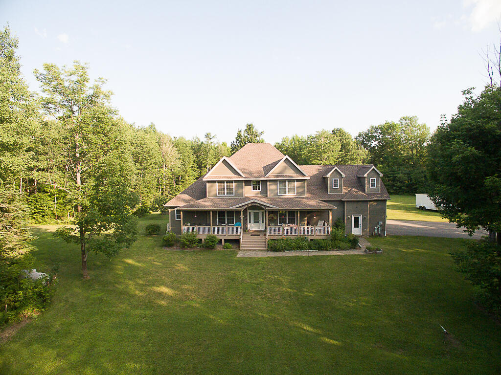 605 Ridge Road Fairfield, ME 04937 - Photo 1 of 47 Front View