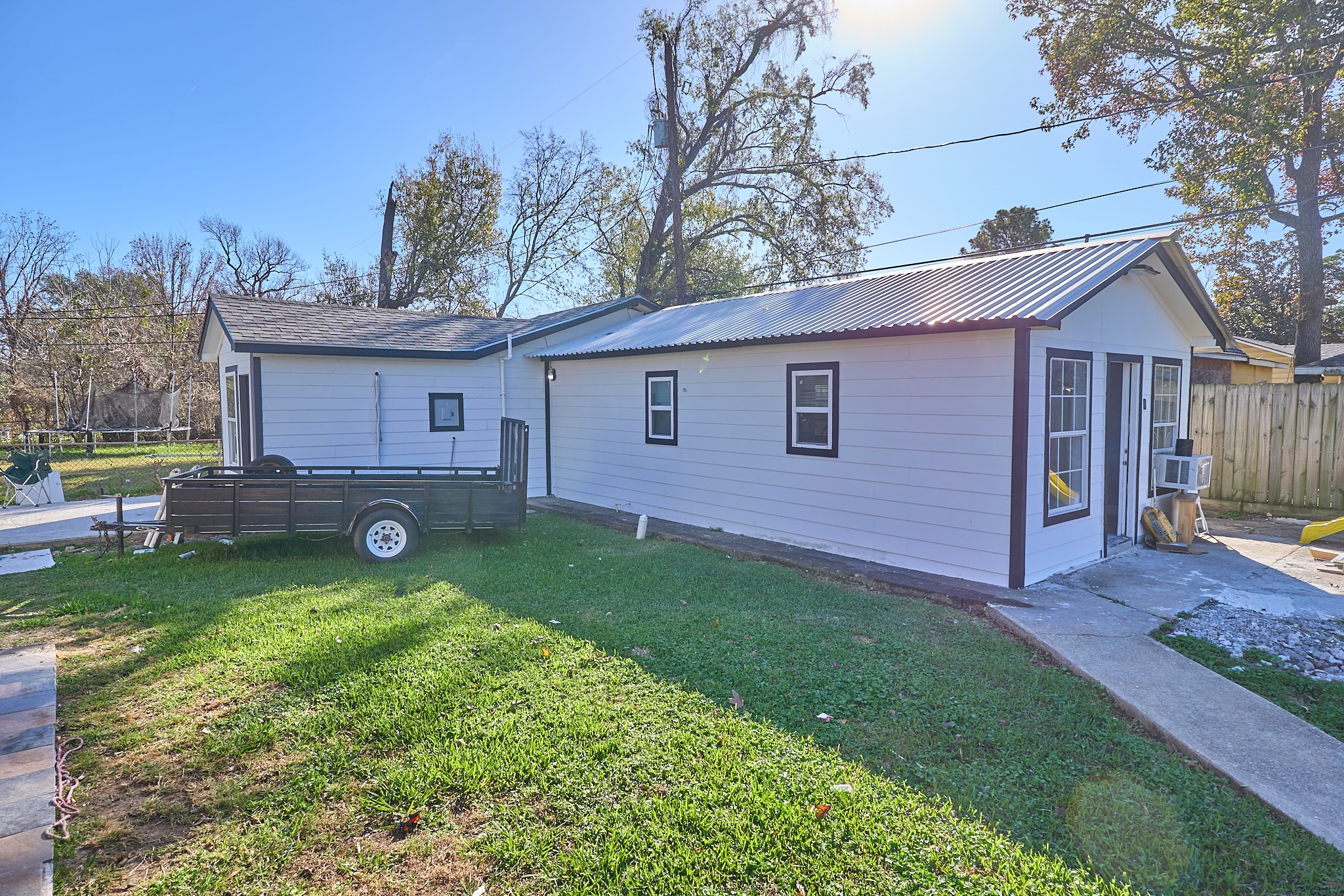 9010 Linda Vista Road Houston, TX 77078 - Photo 15 of 24 a view of backyard of house with green space