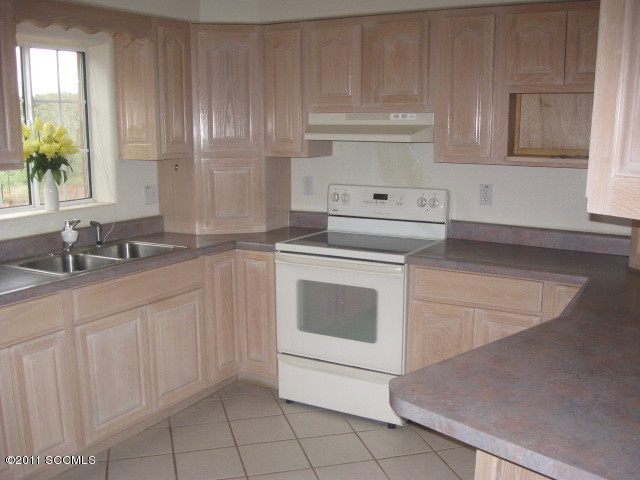 149 Camino Tabasco Rio Rico, AZ 85648 - Photo 3 of 9