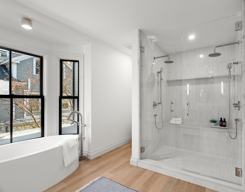 18 Clinton Street, Unit FRONT Cambridge, MA 02139 - Photo 13 of 30