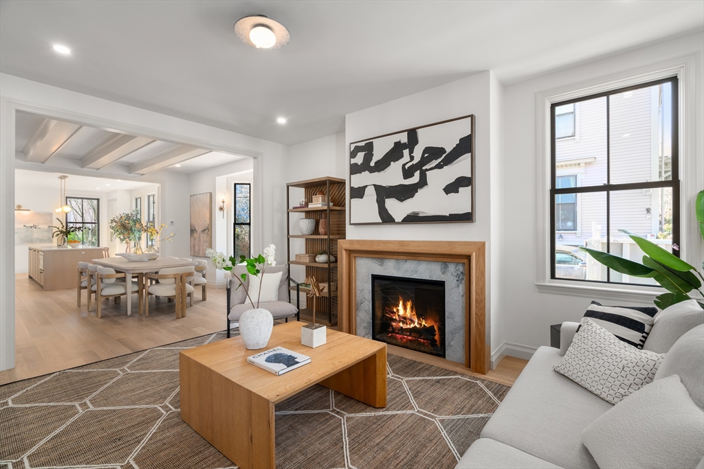 18 Clinton Street, Unit FRONT Cambridge, MA 02139 - Photo 4 of 30