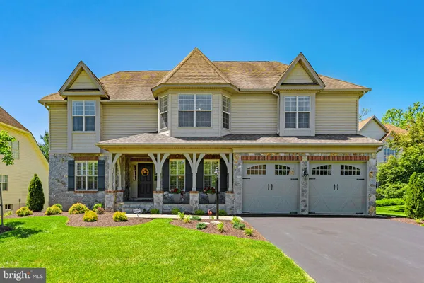 $750,000 | 157 Louisa Beall Lane, Charles Town, WV 25414
