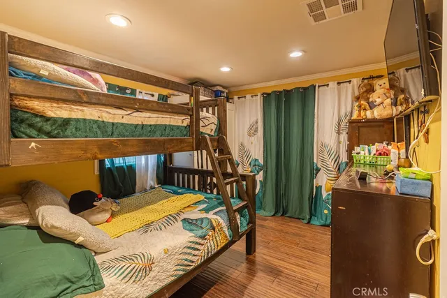 $130,000 | 104 Balboa Lane, Tustin, CA 92780