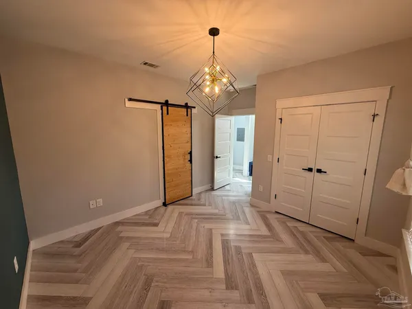 $2,010 | 1011 North K Street, Pensacola, FL 32501