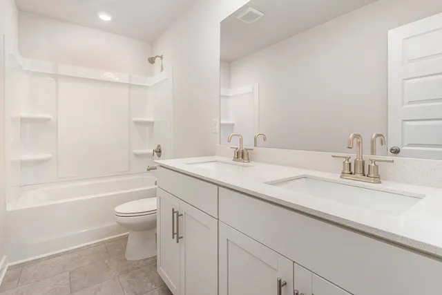 $3,095 | 833 Bur Oak Court, Clarksville, TN 37043