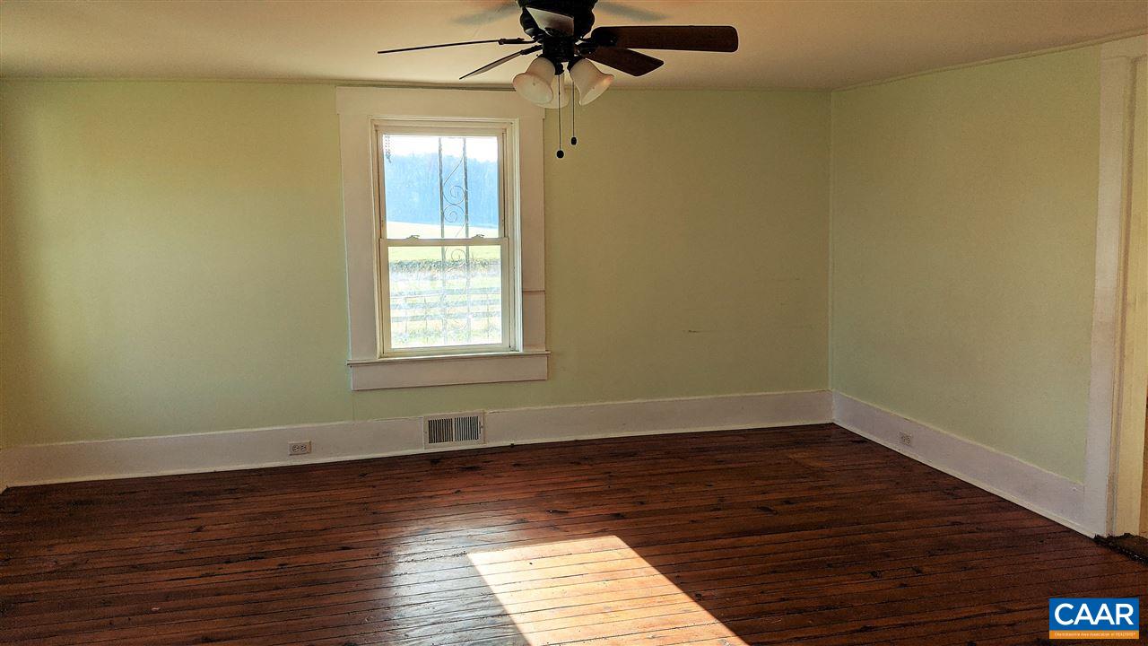 4299 West Hoover Road Reva, VA 22735 - Photo 8 of 11 Gallery Image 8