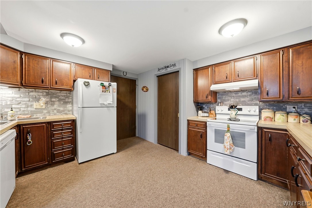 3 Maple Avenue Elba, NY 14058 - Photo 15 of 47