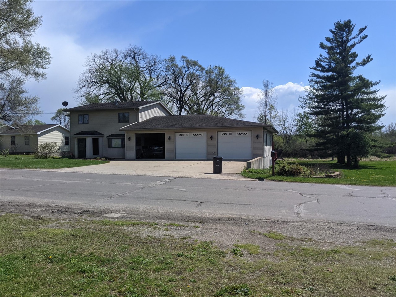 3639 Flansburg Road Jackson, MI 49203 - Photo 3 of 23