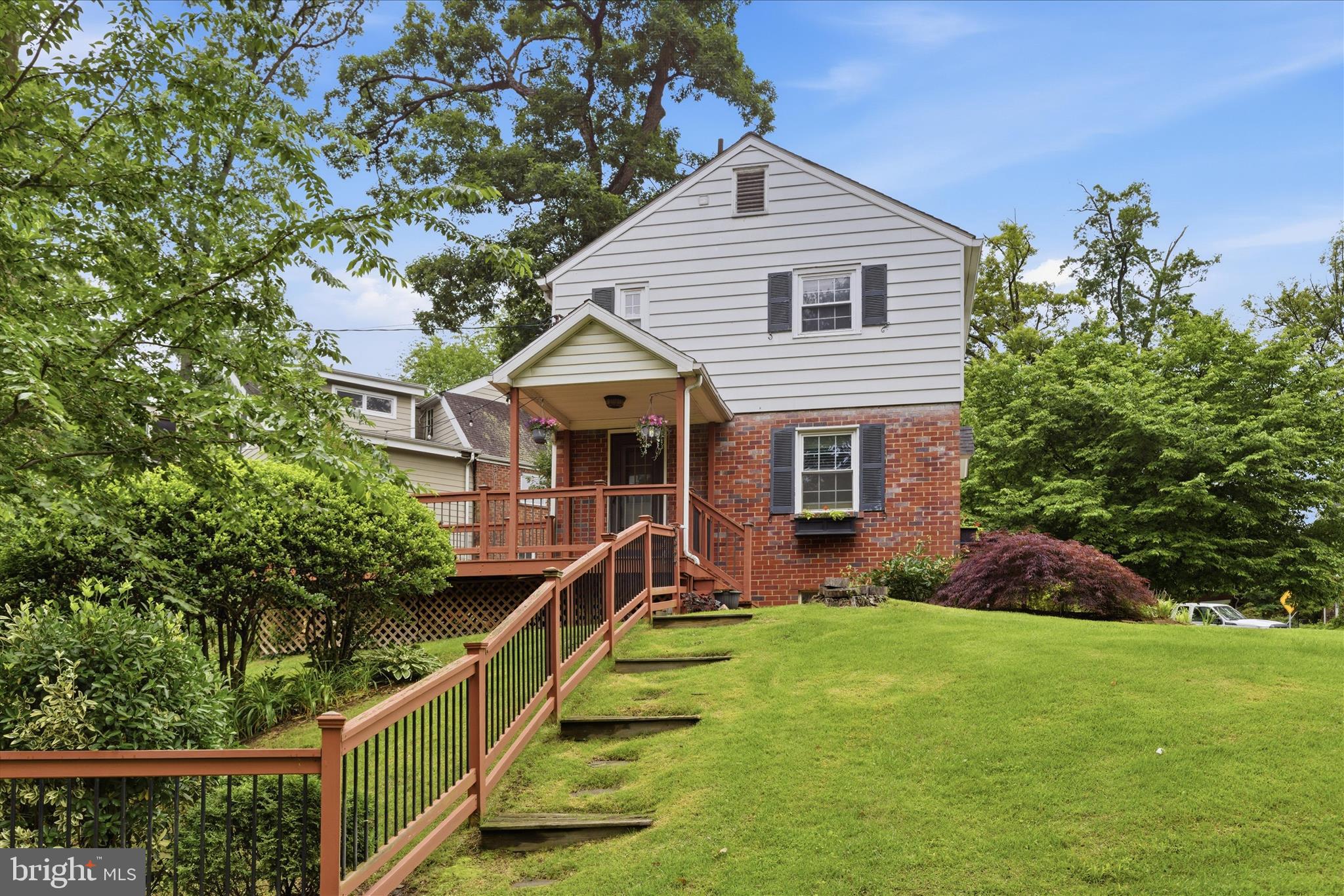 5721 Forest Road Cheverly, MD 20785 - Photo 44 of 49 Side entrance to the home