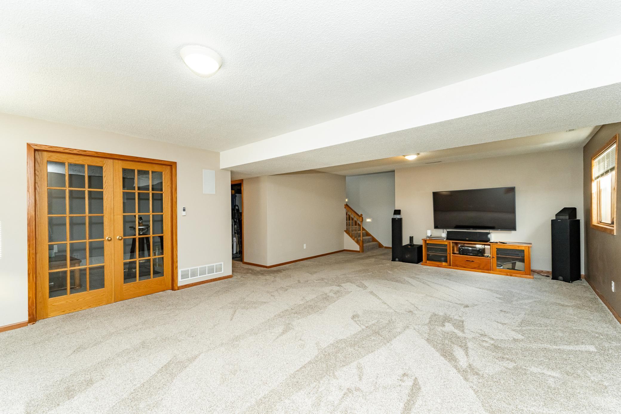 5309 Nicklaus Drive Northwest Rochester, MN 55901 - Photo 24 of 35