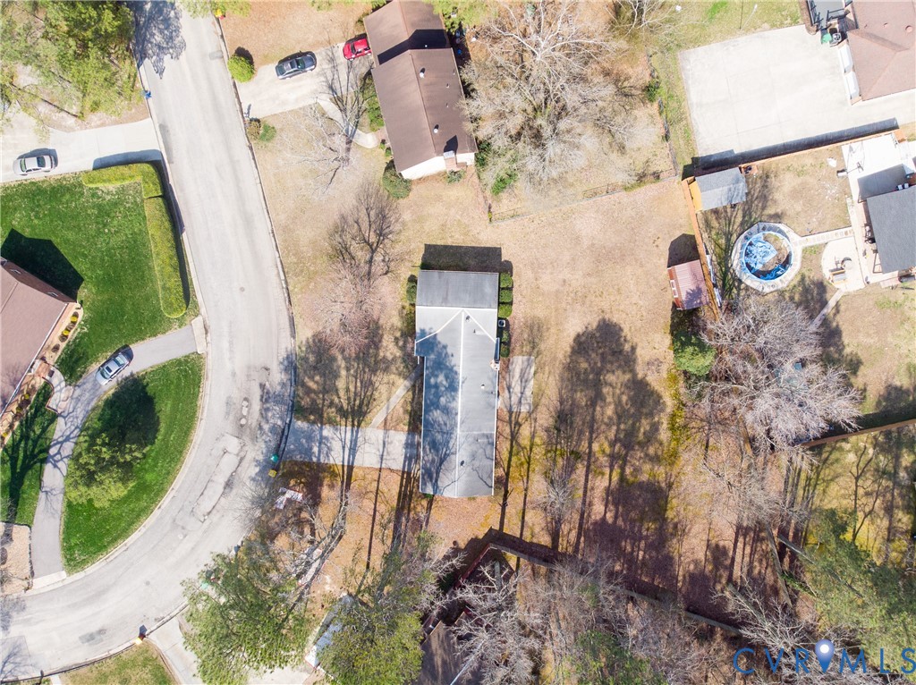 3317 Hastings Road Petersburg, VA 23805 - Photo 25 of 25 a view of door and small yard