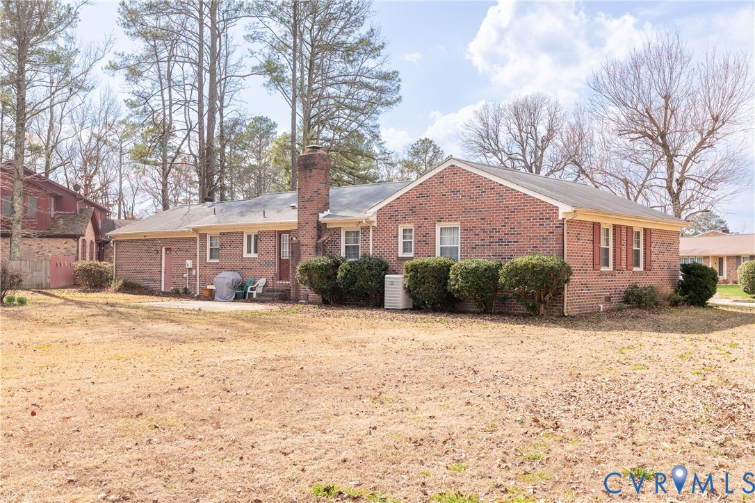 3317 Hastings Road Petersburg, VA 23805 - Photo 3 of 25 a front view of a house with a yard covered with snow