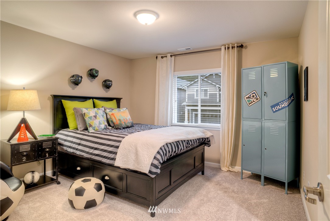 15918 Meridian Drive Southeast Bothell, WA 98012 - Photo 17 of 25