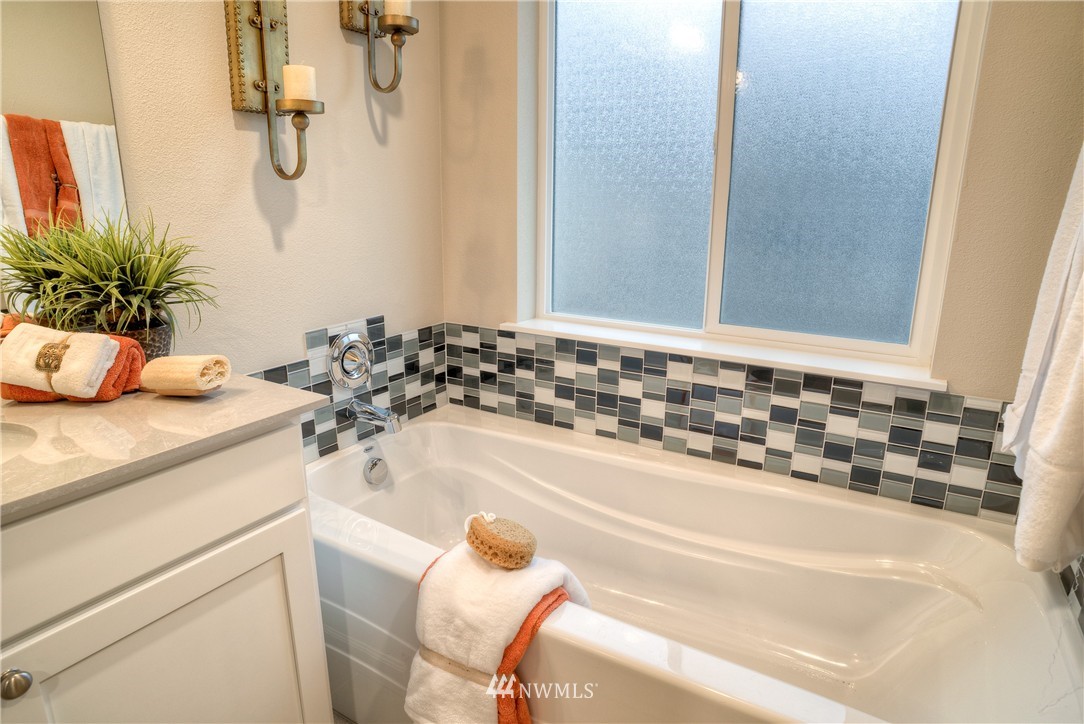 15918 Meridian Drive Southeast Bothell, WA 98012 - Photo 22 of 25