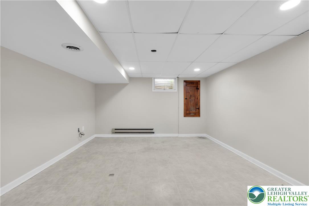 670 Cider Press Road Easton, PA 18042 - Photo 33 of 48 a view of an empty room