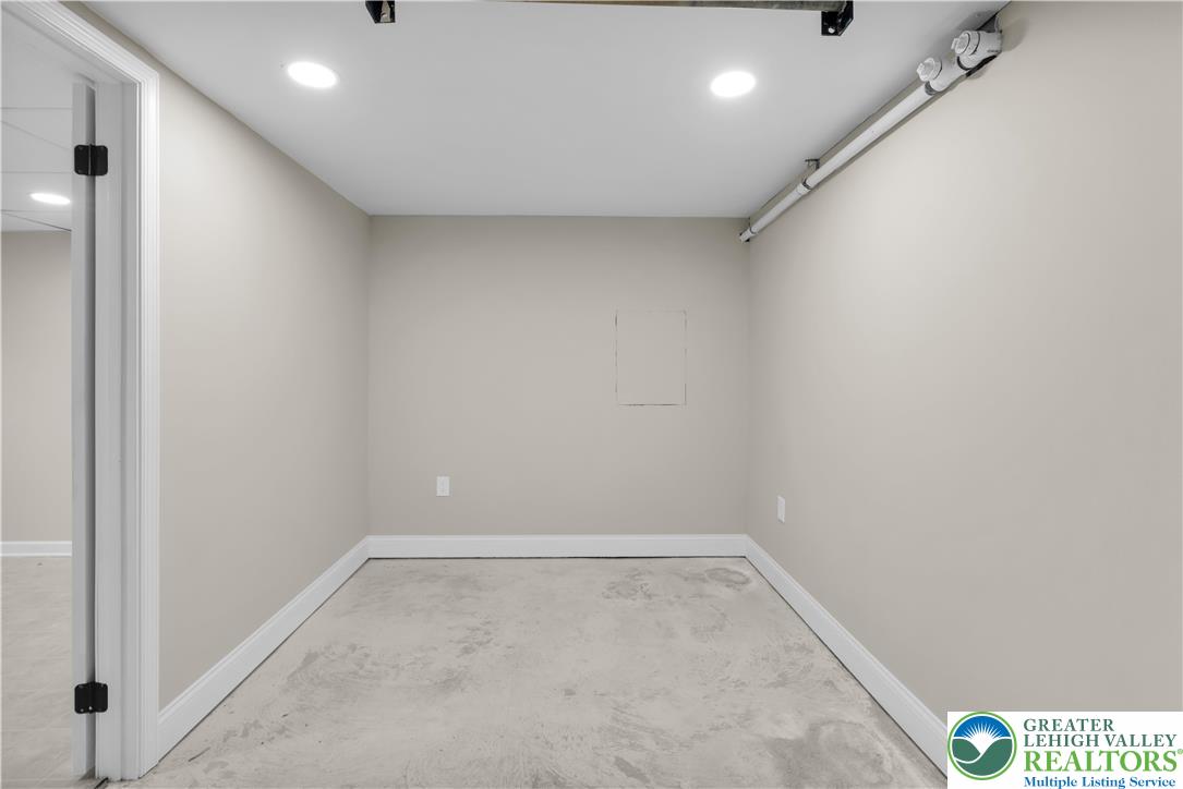 670 Cider Press Road Easton, PA 18042 - Photo 36 of 48 a view of room