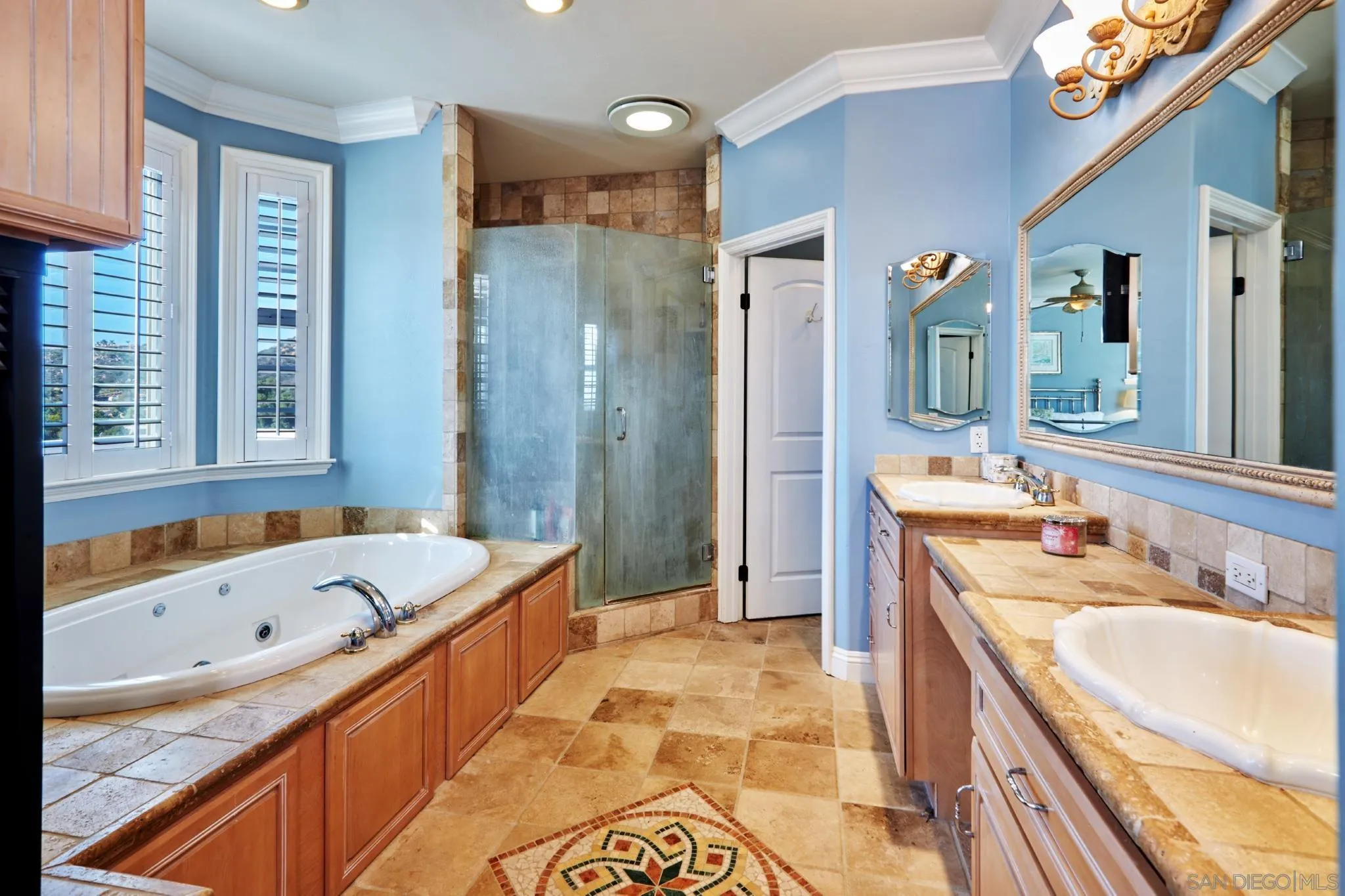 9898 Bridon Road El Cajon, CA 92021 - Photo 13 of 25 Gallery Image 13