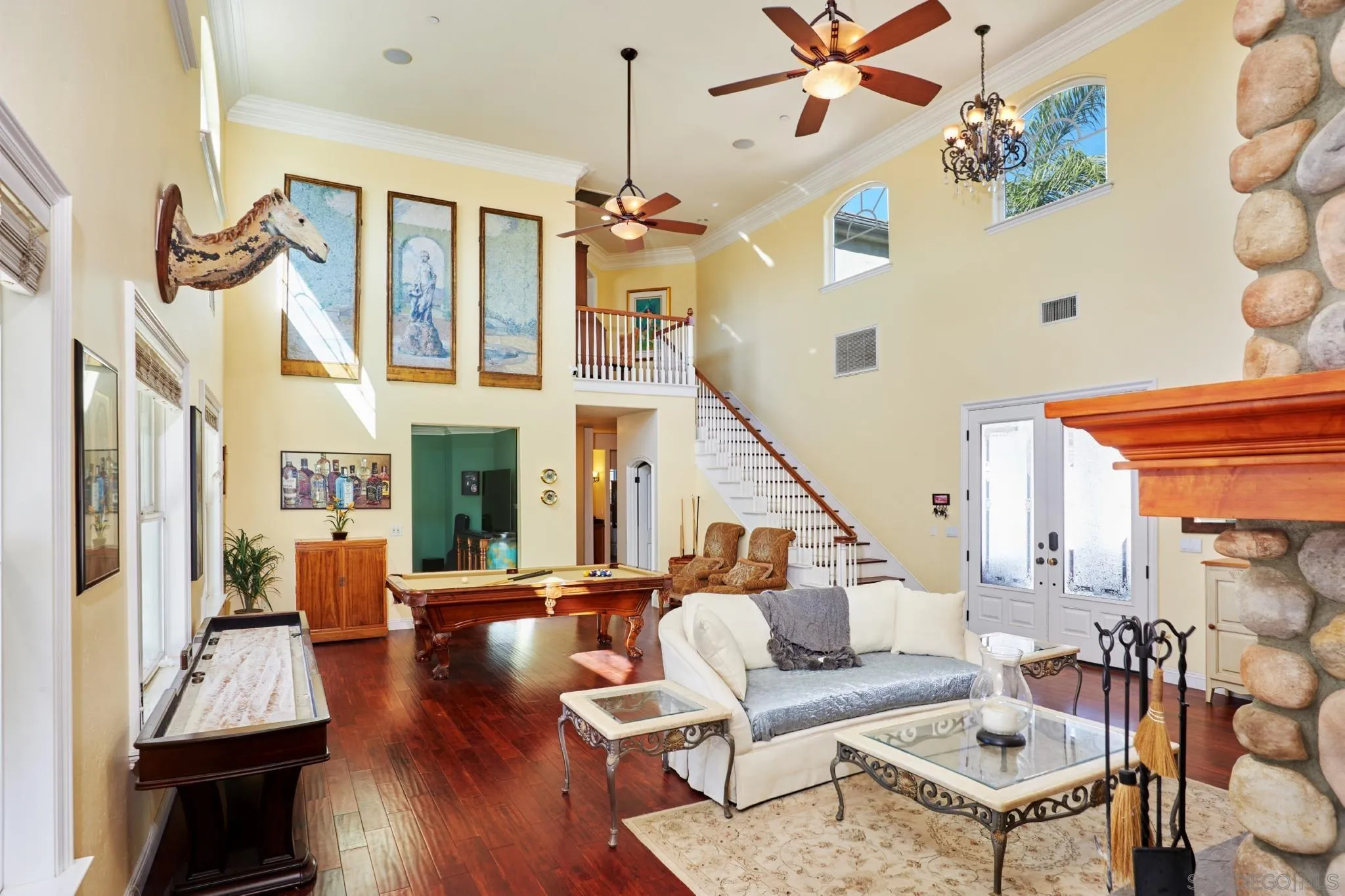 9898 Bridon Road El Cajon, CA 92021 - Photo 6 of 25 Gallery Image 6