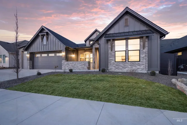 $1,064,900 | 7176 North Firhill Place, Eagle, ID 83616