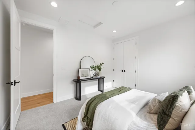 $1,064,900 | 7176 North Firhill Place, Eagle, ID 83616