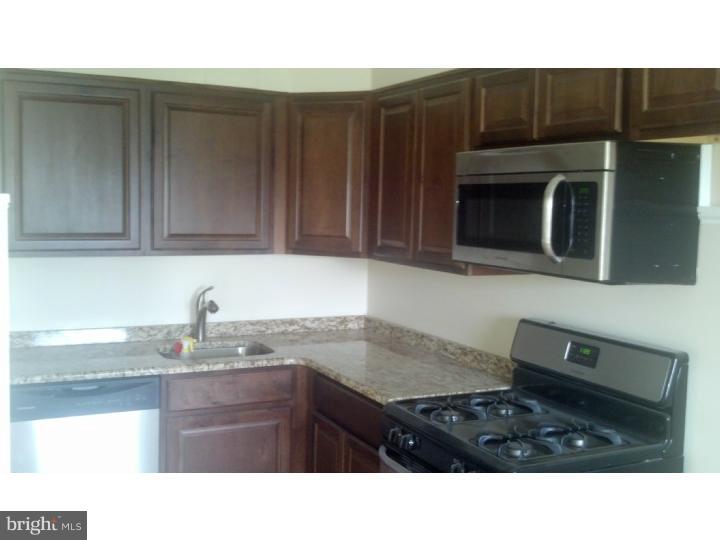 1635 Merribrook Road Philadelphia, PA 19151 - Photo 2 of 12 Kitchen