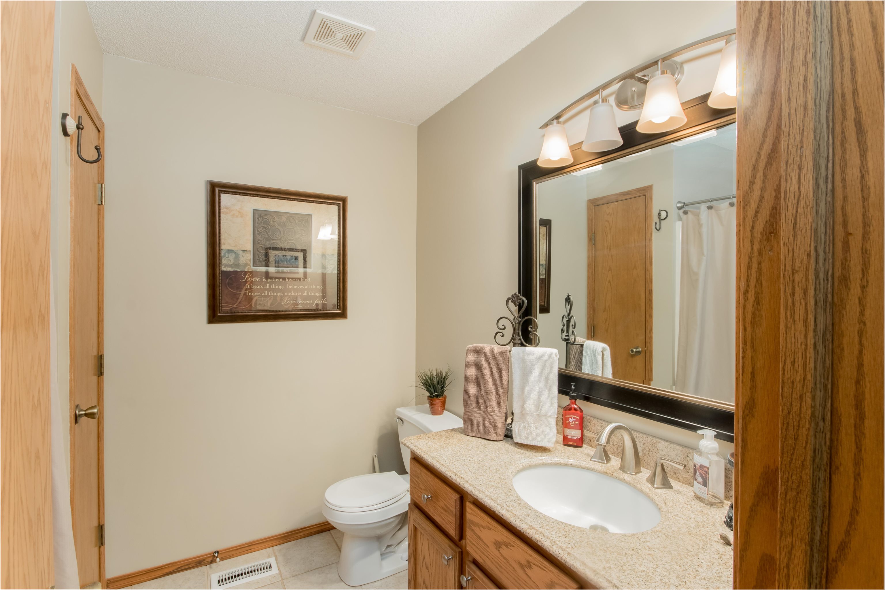 1677 Prairie Run Circle Mulvane, KS 67110 - Photo 13 of 29