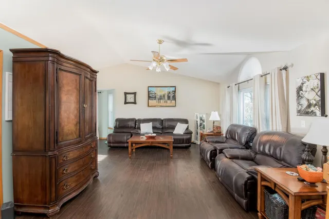 $230,000 | 1677 Prairie Run Circle, Mulvane, KS 67110