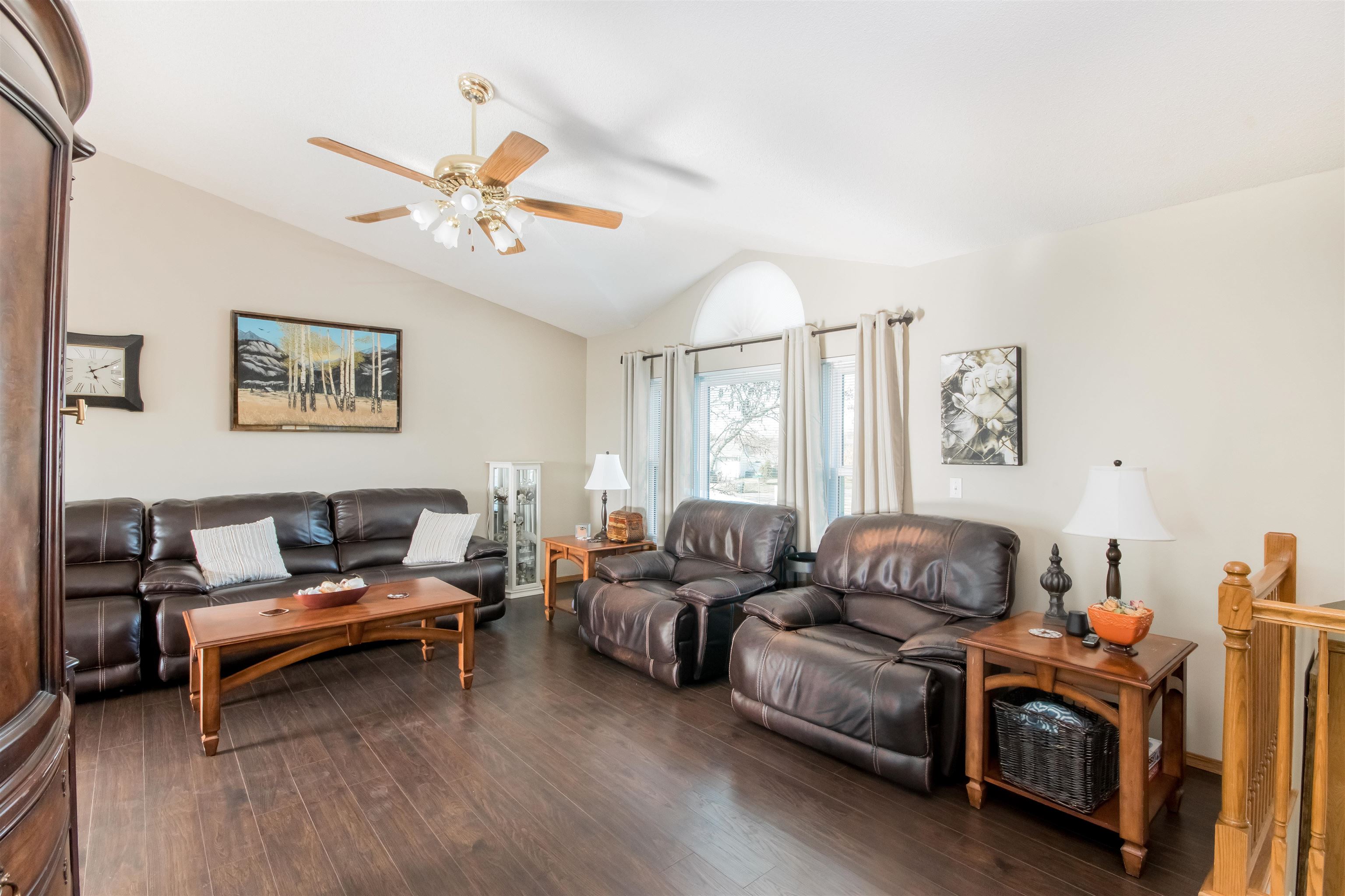 1677 Prairie Run Circle Mulvane, KS 67110 - Photo 7 of 29