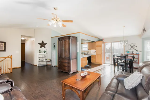 $230,000 | 1677 Prairie Run Circle, Mulvane, KS 67110