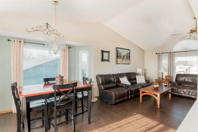 $230,000 | 1677 Prairie Run Circle, Mulvane, KS 67110