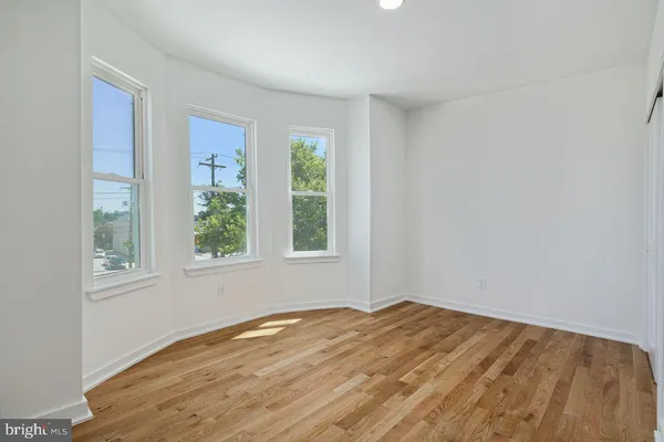 $1,750 | 5932 Ridge Avenue, Unit 2, Philadelphia, PA 19128