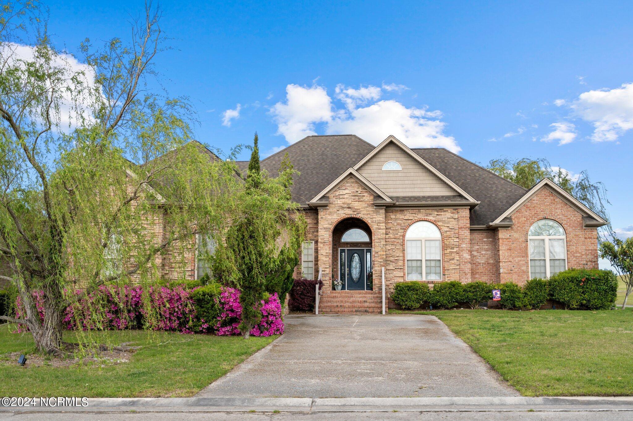 986 Highlands Drive Hampstead, NC 28443 - Photo 1 of 56 1-web-or-mls-DSC06905