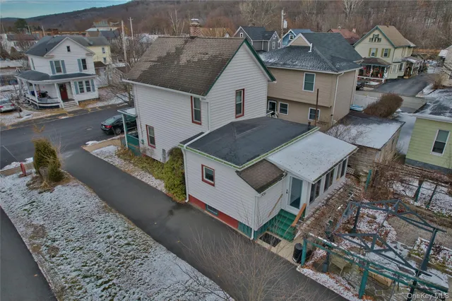 $279,999 | 37 Holbrook Street, Port Jervis, NY 12771