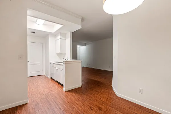 $1,149 | 6000 Shepherd Mountain Cove, Unit 1605, Austin, TX 78730